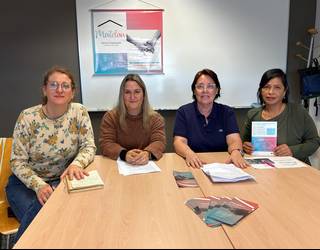 Zaintza langileei laguntza integrala emateko zerbitzua jarri du martxan udalak