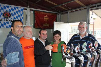 Buruntz-Azpiren Garagardo 
Azokak Ostadar omendu du