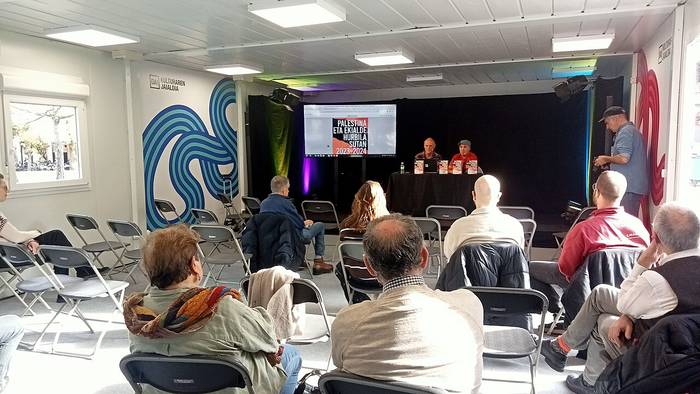 Palestinako eta Ekialde Hurbileko urtebeteko kronika aurkeztuko dute