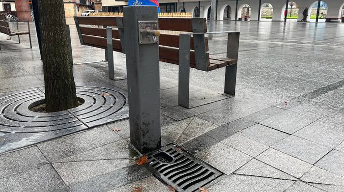 Iturrien hornidura etengo dute eguraldi hotzagatik