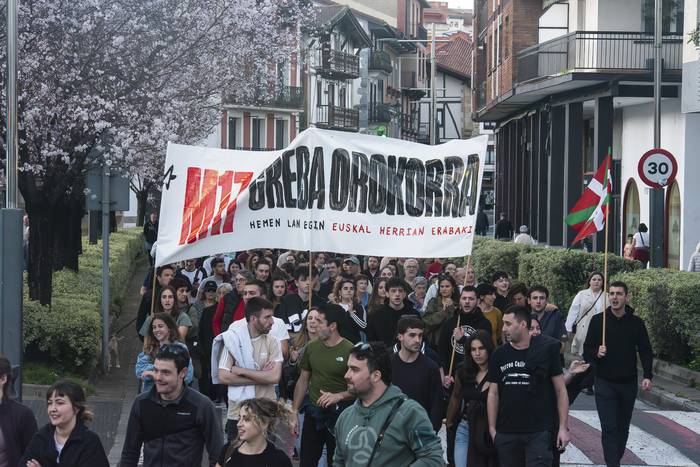 Lasarte-Oriako kaleak ere hartu dituzte, aberastasuna hobeto banatzea aldarrikatzeko