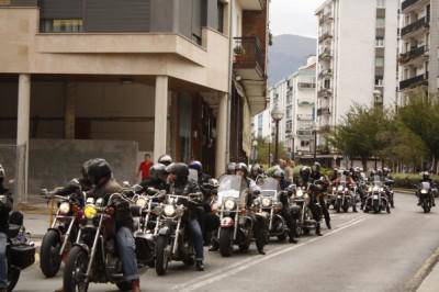 Mendi Kafe Rocken ospakizunak