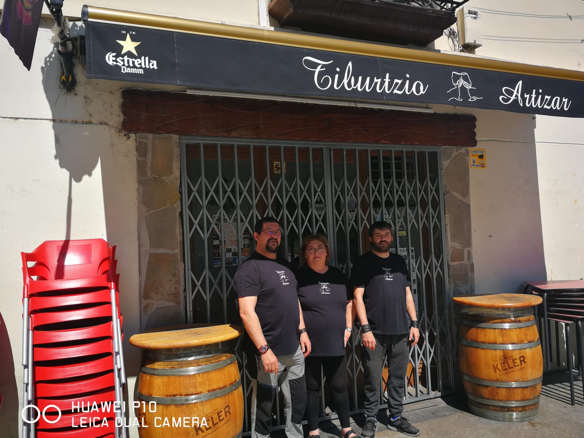 Herriko merkatarien egoera - Artizar taberna