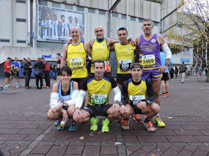 Donostiako Maratoian ere herritarrak lasterka