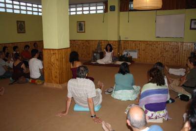 Yoga Eskolak hasi du ikasturte berria