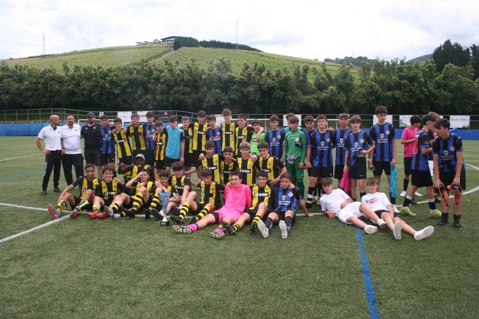 Ostadar SKTko kadeteek ezin izan zuten Kopa altxatu