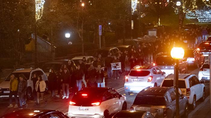 Exijitu dute salbuespen egoerak ezin direla gehiago luzatu