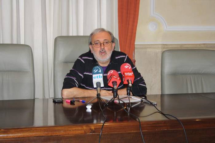 Lasarte-Oriako Udalak Telleria familiari doluminak eman dizkio