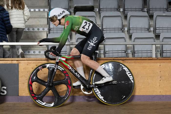 Xabat Martin: "Lehen ero moduan nindoan, ez nuen estrategiarik. Pixkanaka ikasi dut pistan moldatzen"