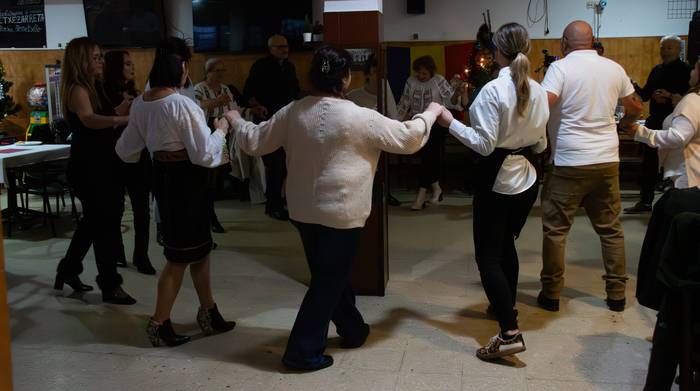 Errumaniaren Eguna ospatu du Decebal Elkarteak