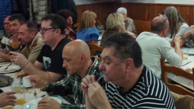 Sagardotegi bihurtu dute Palomo Linares elkartea egun batez
