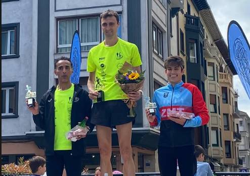 Aimar Sukuntzak, hirugarren postua Zarautzen