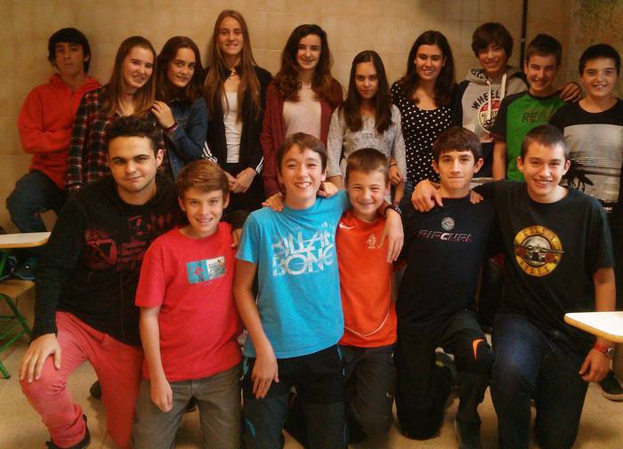 Elemelekako gazteak kazetari