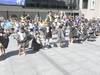Desfilea eta gero, Okendo plazan dantzatu dute