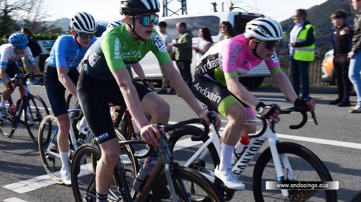 Xabat Martin, bosgarren Zarauztarra Sariko esprintean