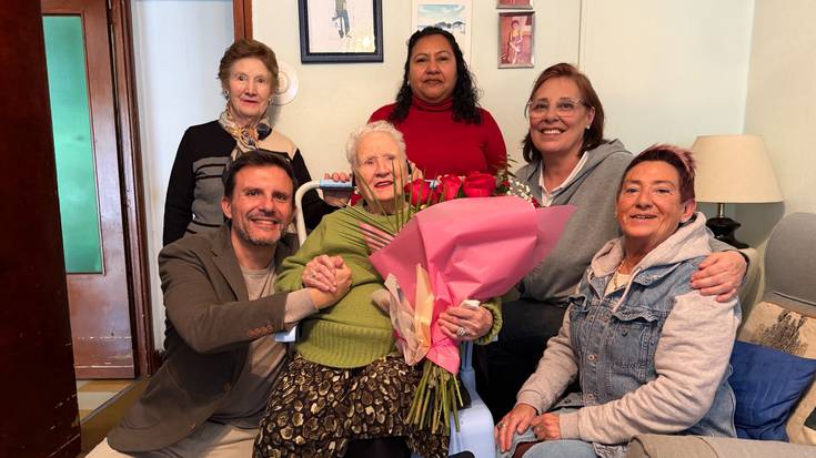 Victoria Bailo Vescos herritarrak 100 urte bete ditu