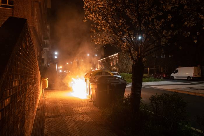 Zaborrontzi batek su hartu du Atsobakar auzoan