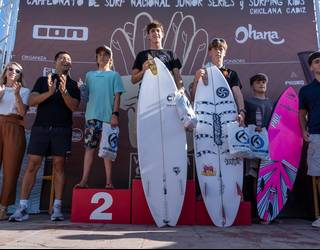 Hodei Murgiondo herritarra, garaile surfeko Barrosa Skull Groms proban