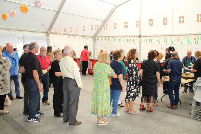 XX. Aste Kulturala: bazkari herrikoia