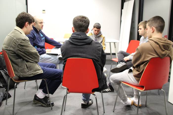 Gazteen emantzipazioaren arazoa jorratzeko komitea sortu du Lasarte-OriakoGKSk