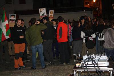 Herriko presoen aldeko brindisa