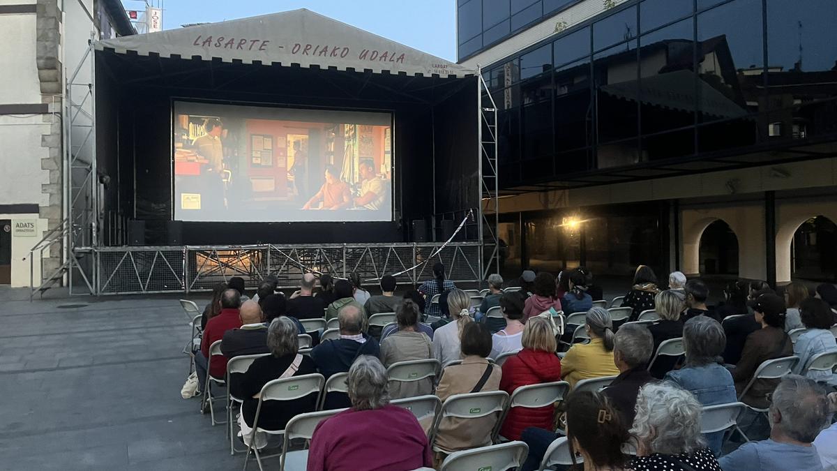 Udako zinema saioak irekiko du hilabete honetako kultura agenda, gaur gauean