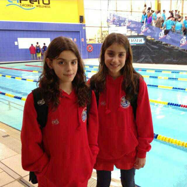 Ainhoa eta Leire Martin gustura Logroñon