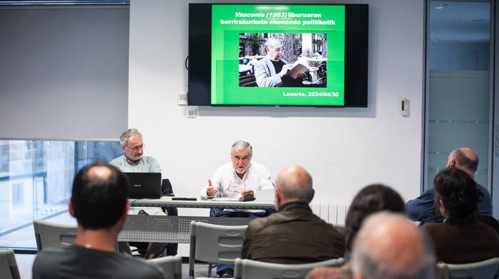 Federiko Krutwig intelektual eta idazlearen ondarea ikusarazten ari dira