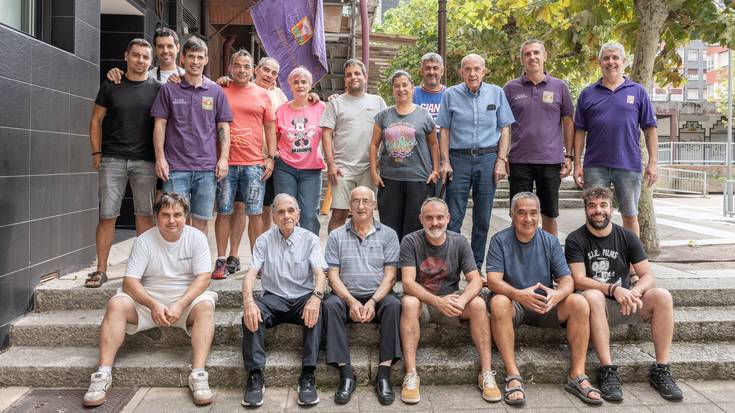 Bapo bazkaldu dute 48. urteurrena ospatzeko