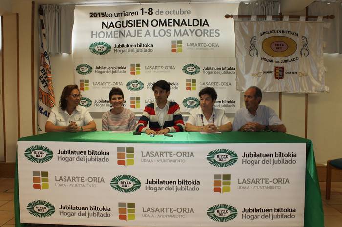 Aste beteko ospakizunak nagusien omenez