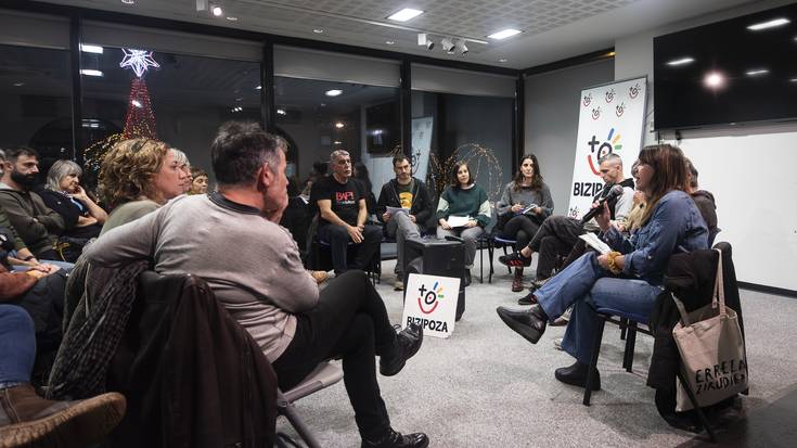 Kulturartekotasunaren gaia, mahai ingurutik mahai gainera