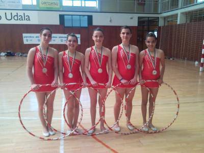 Gimnastikako infantil taldea bigarren Udaberriko Torneoan