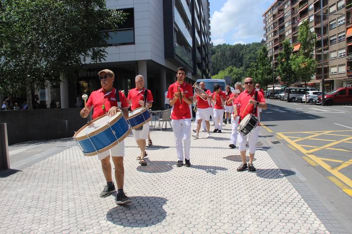 Euskal Jaia: poteo musikatua