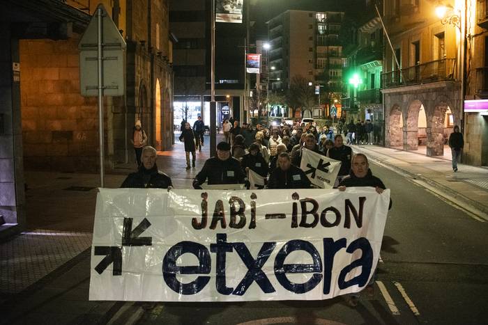 Urteak emandakoari begira hasi dira