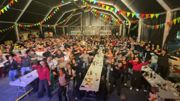 40. orduaren aurretik 'Safri Duo' dantzatu dute azken aldiz