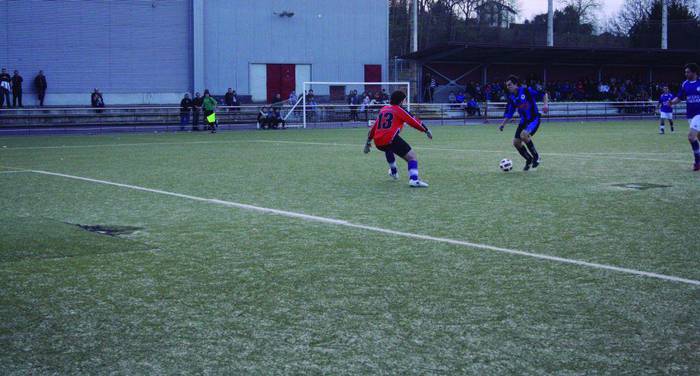 Michelingo futbol zelaiak belar berria izango du