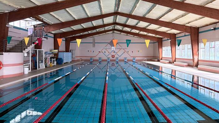 Kiroldegiko igerilekua berrireki dute