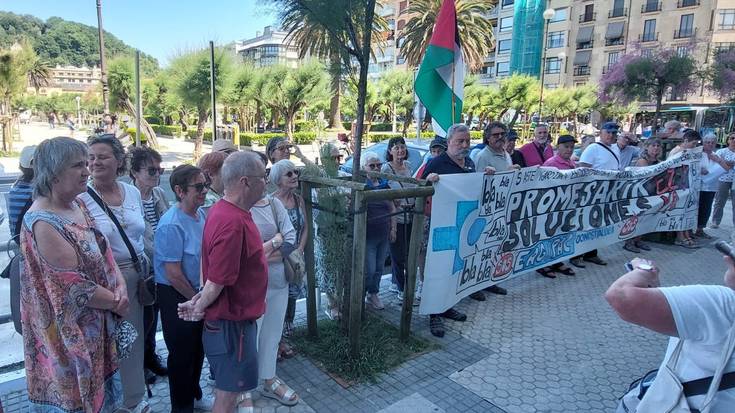 Osasun arreta zerbitzuek medikurik ez izateak herritarren osasuna arriskuan jartzen duela salatu dute