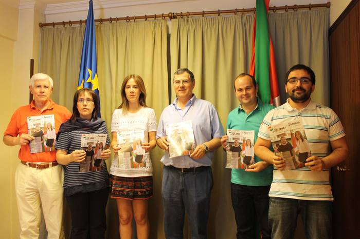 Herriko EAJk Zurekin aldizkaria banatuko du bihartik