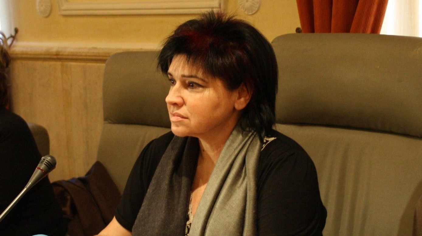 Somotora bideratutako dirulaguntzak kudeatzerakoan bidegabeko erabiltzea eta prebarikazioa onartu ditu Ana Urchueguia alkate ohiak