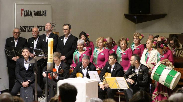 Lekuko osagaiekin ospatu dute Andaluzia Eguna