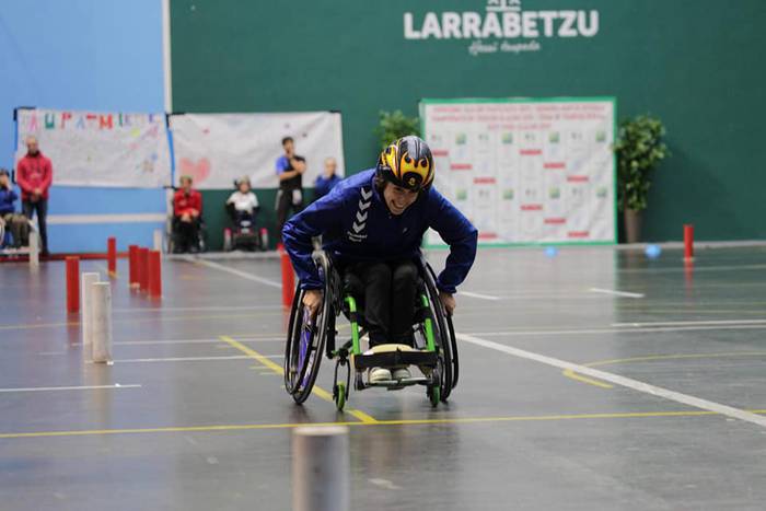 Ostadar Inklusio taldeko kideak Euskadiko Eslalom txapelketan parte hartu zuten