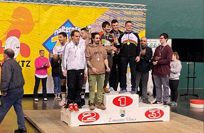 Pablo Ucero herritarra Gipuzkoako taldekako txapeldun izan da halterofilian