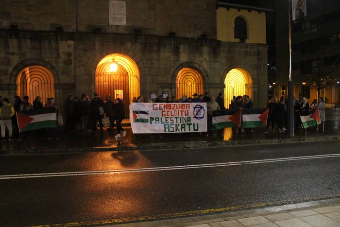 Palestina askatzeko eskatu dute beste behin