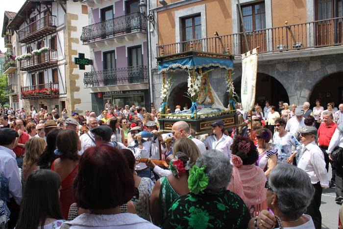 Rocioko erromeria asteburuan Atsobakarren
