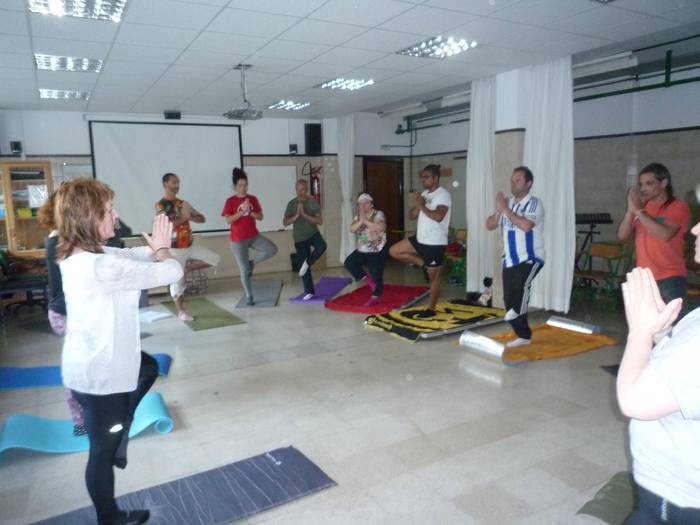 Yoga eta euskara uztartuz