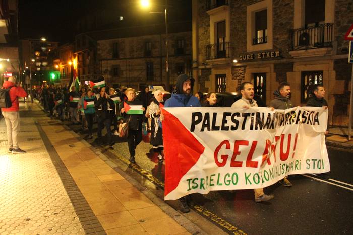 Elkartasun manifestazioa