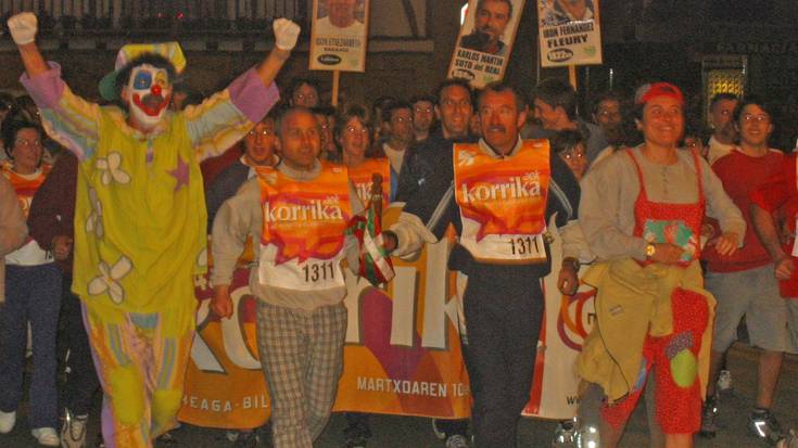 Urrutira begiratzen zekien "maratoilari nekaezina"