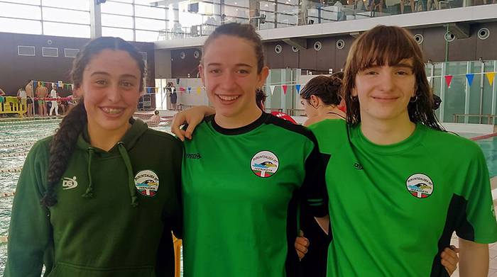 Buruntzaldea IKTko igerilariek marka eta gutxieneko berriak lortu dituzte Tolosako San Joan Sarian