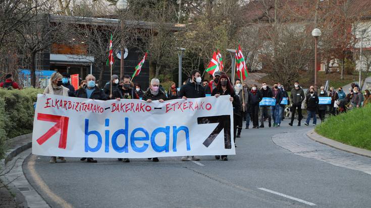 Martutene eta Bilboko manifestazioetara joateko deia egin du Lasarte-Oriako Sarek